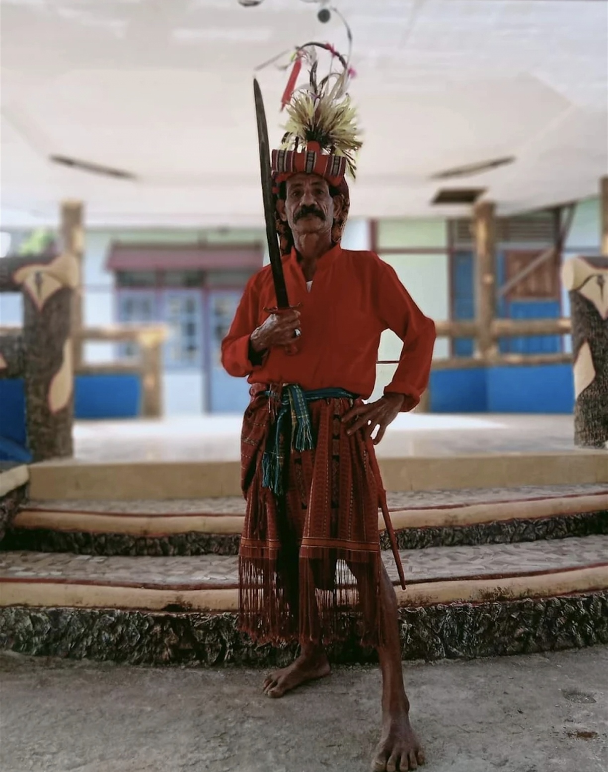 Pakaian adat pria suku Meher